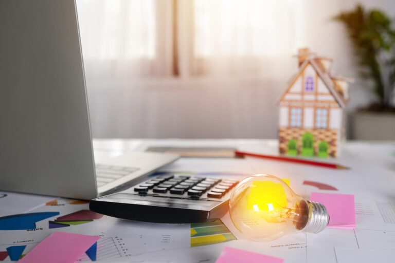 【2025年版】プノンペンの電気代事情と節約術を徹底解説