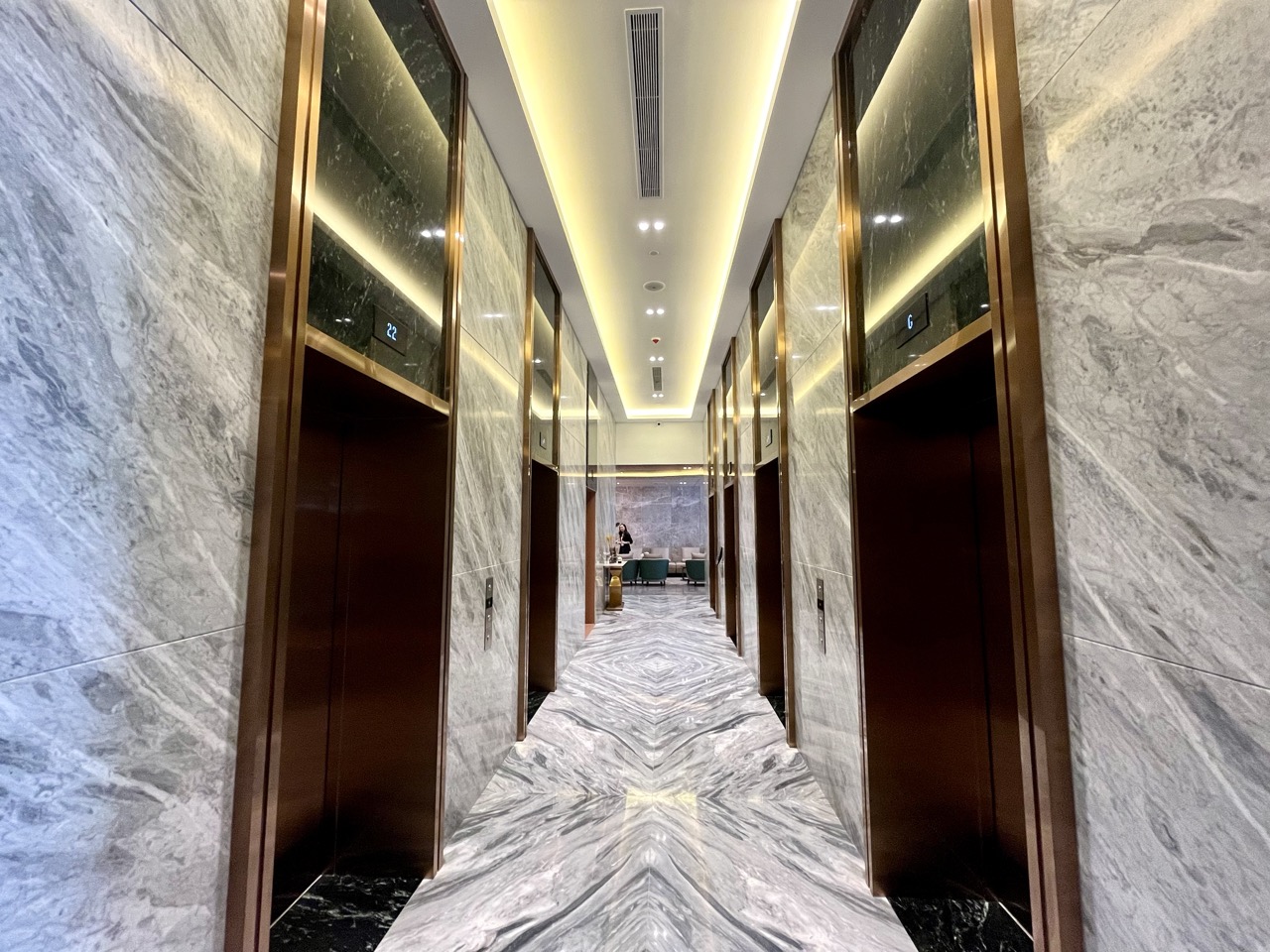 エレベーターホール