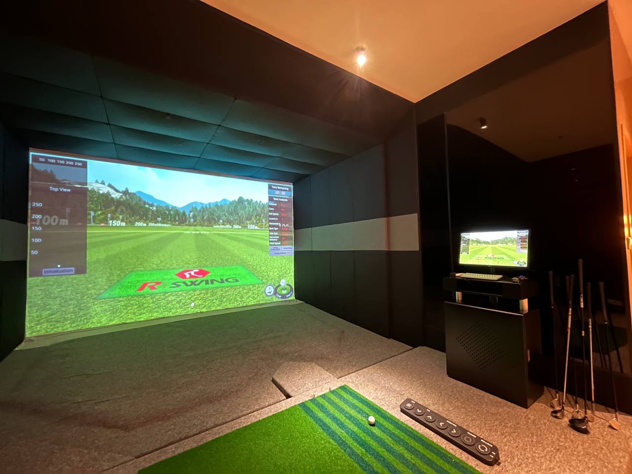 ゴルフシュミレーター