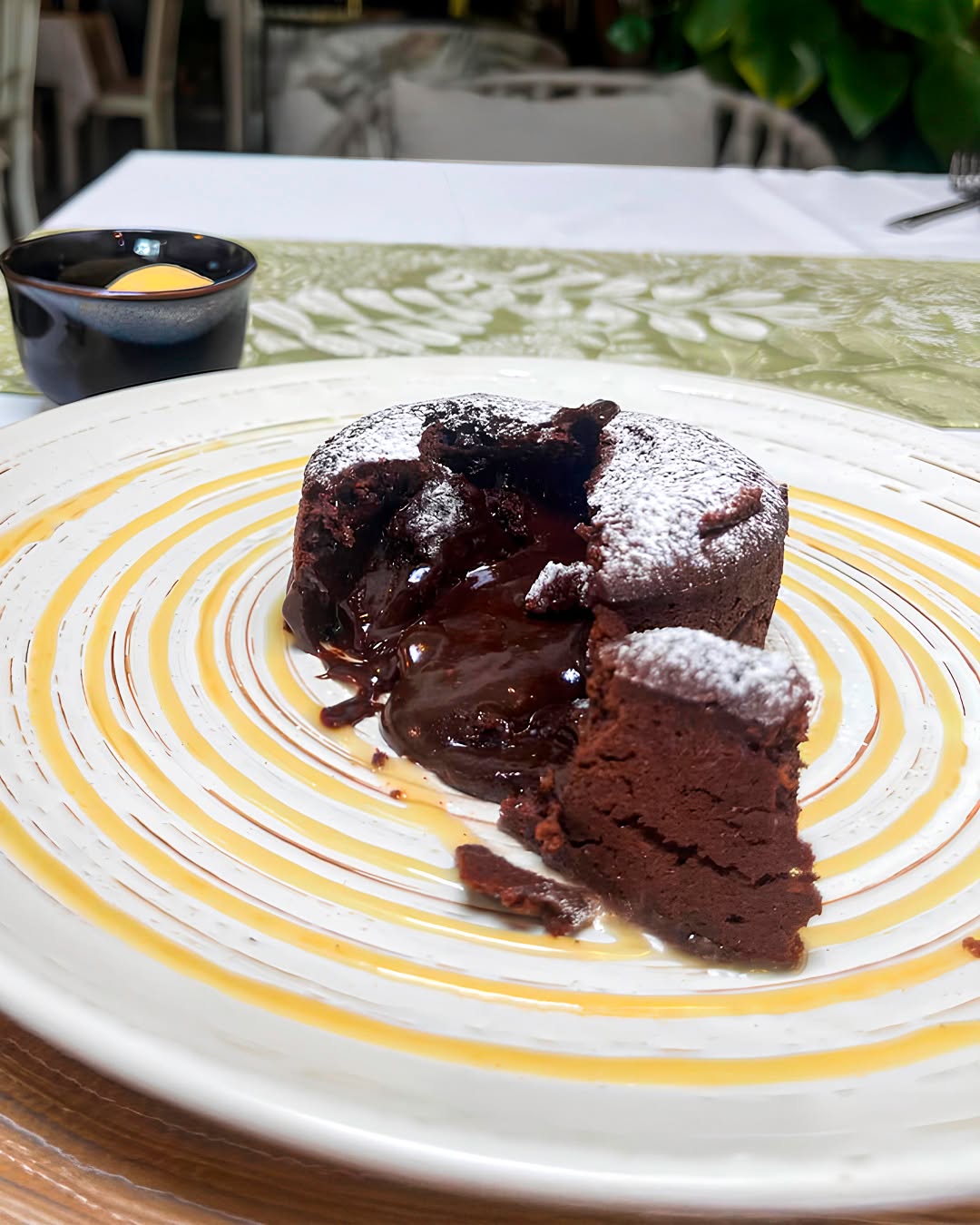 チョコレート・ラバケーキ