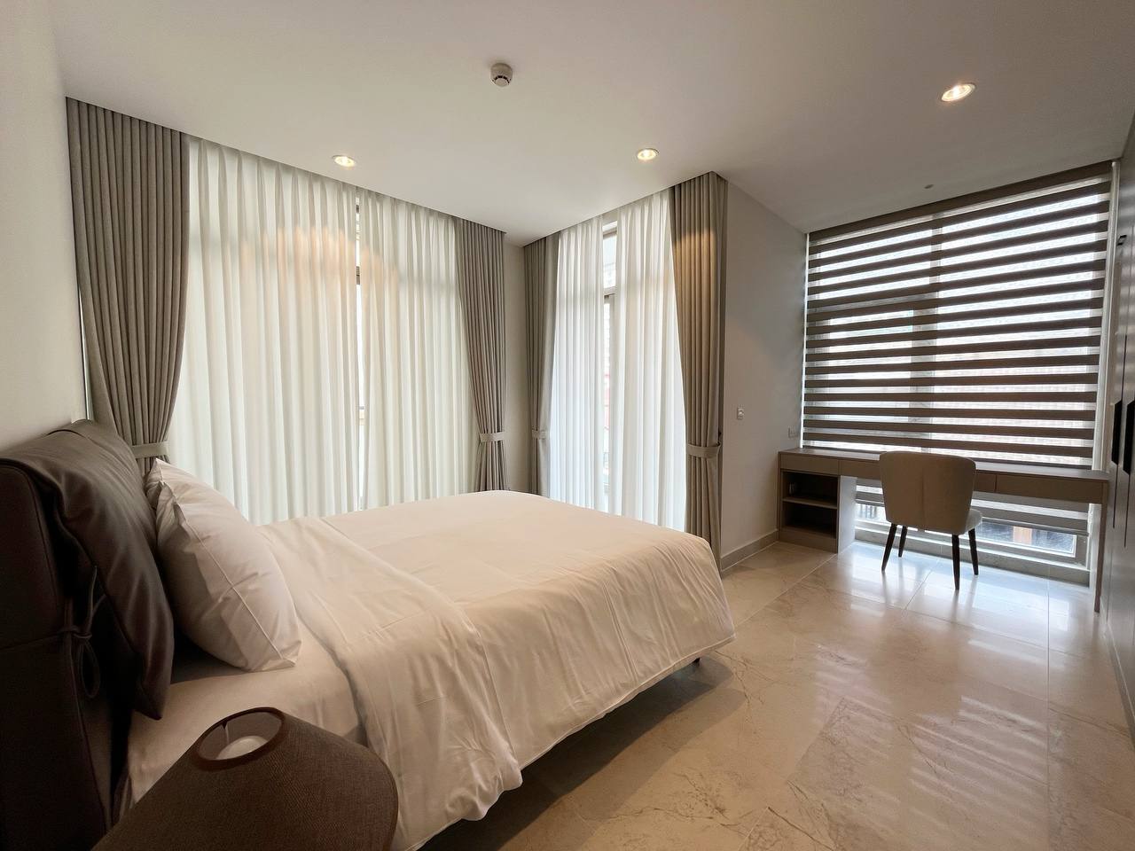 2ベッドルーム寝室