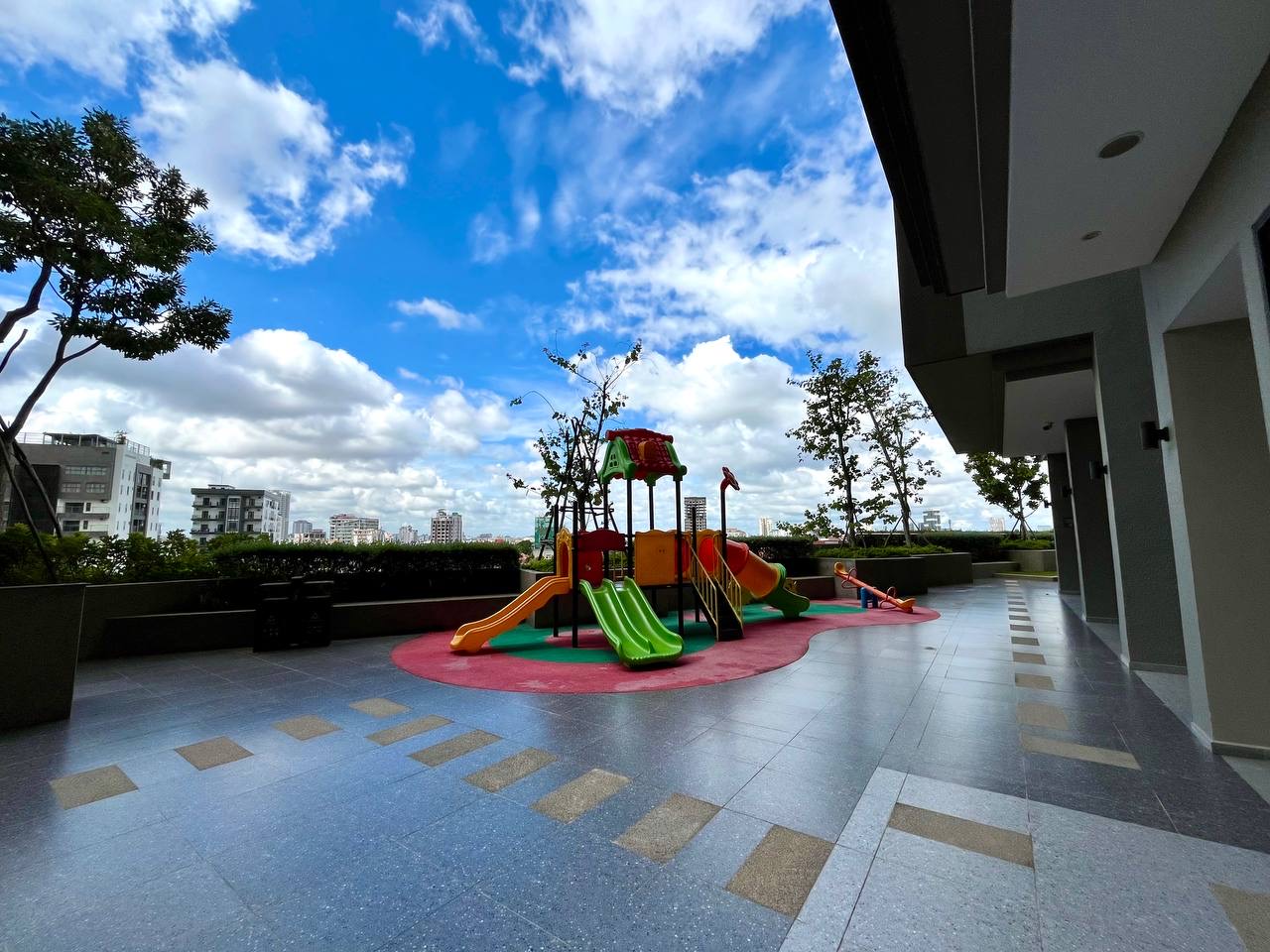 屋外キッズエリア