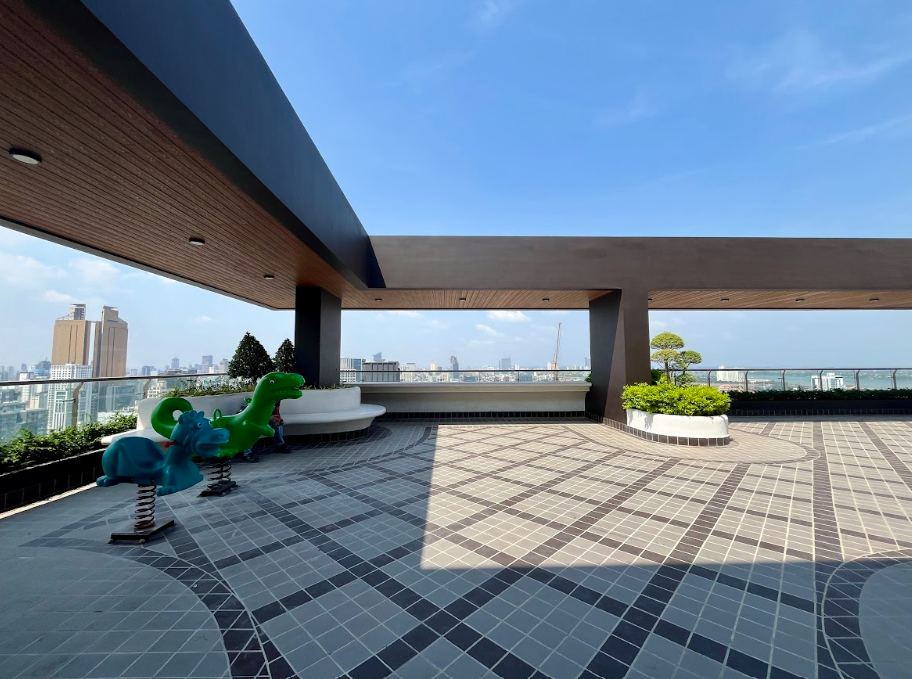 屋上キッズスペース